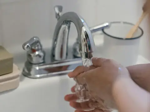 Handwashing Stations on Construction Sites: OSHA Expectations and Setup