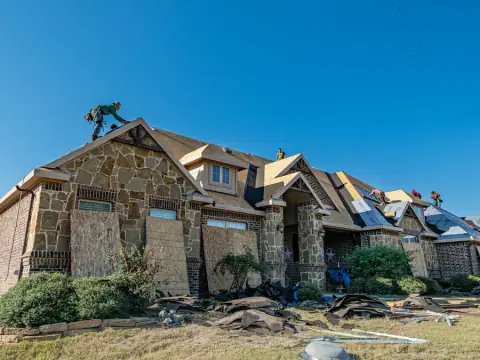 Roofing Dumpster Rental Guide: Shingle Weight, Sizes, and Tear-Off Logistics